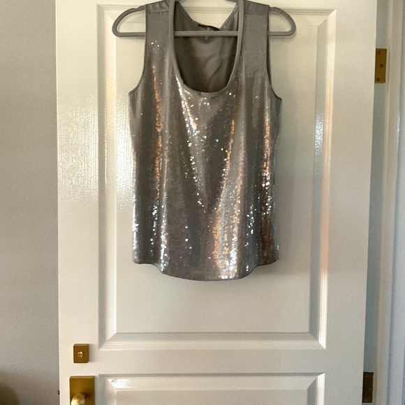 Elite Tahari grey sequined tank L - Picture 1 of 5